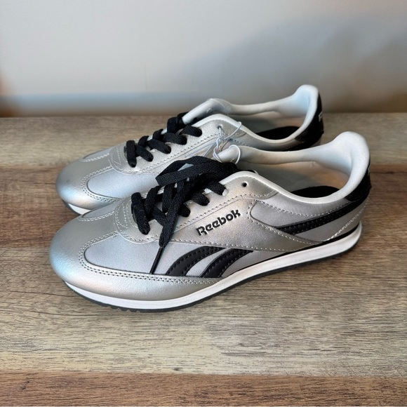 REEBOK Brand New Silver Black Fiori Stadium Sneakers Retro Classic Fit 80’s 7.5 - Picture 6 of 10